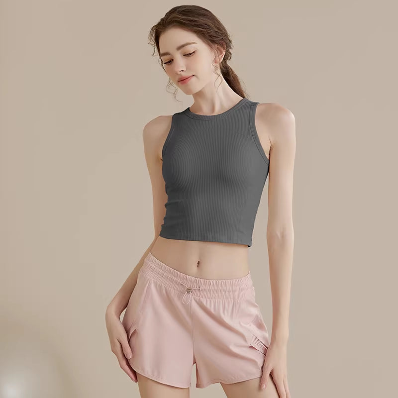 Women's Outdoor Sports Tank Top With Built-in Bra Pads For Yoga