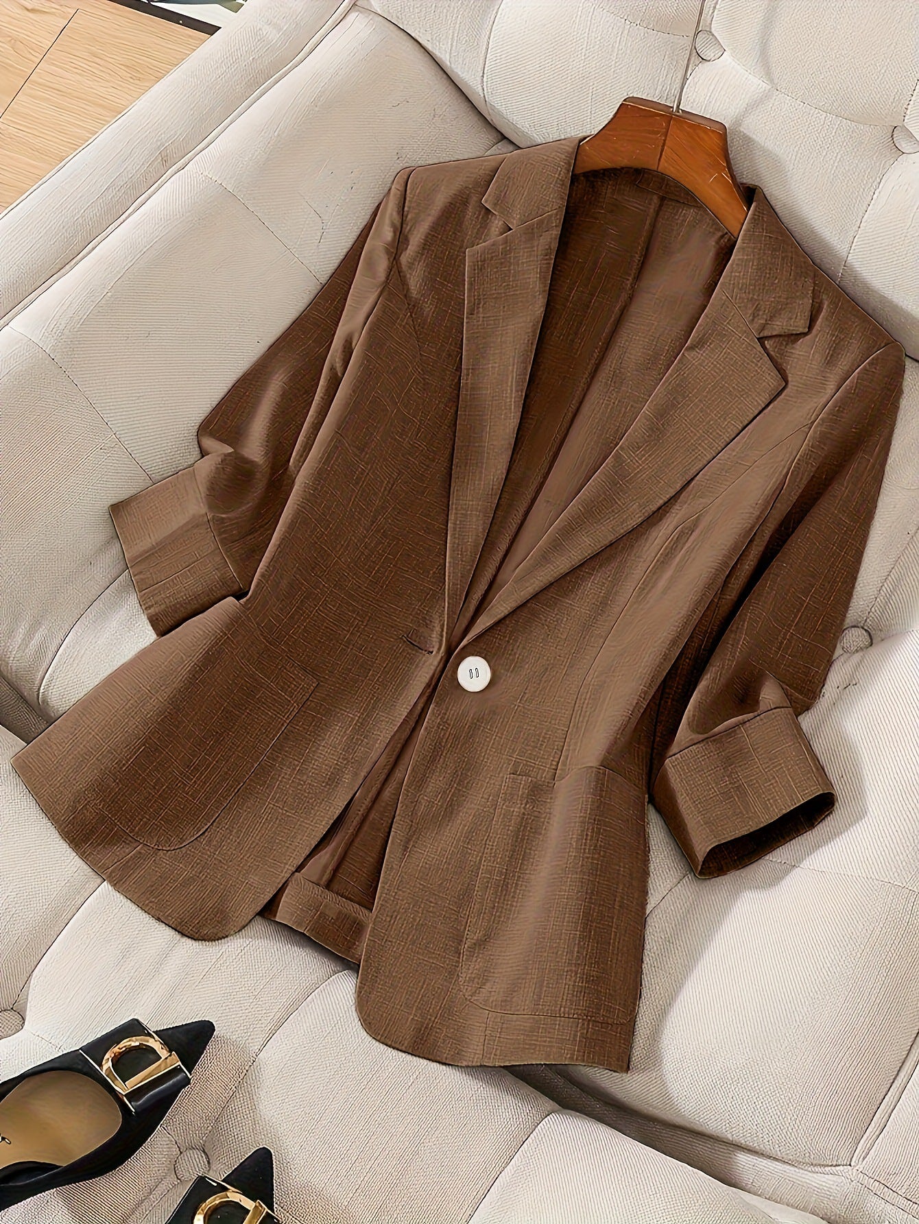 Three-quarter-sleeve Single-button Professional Casual Blazer