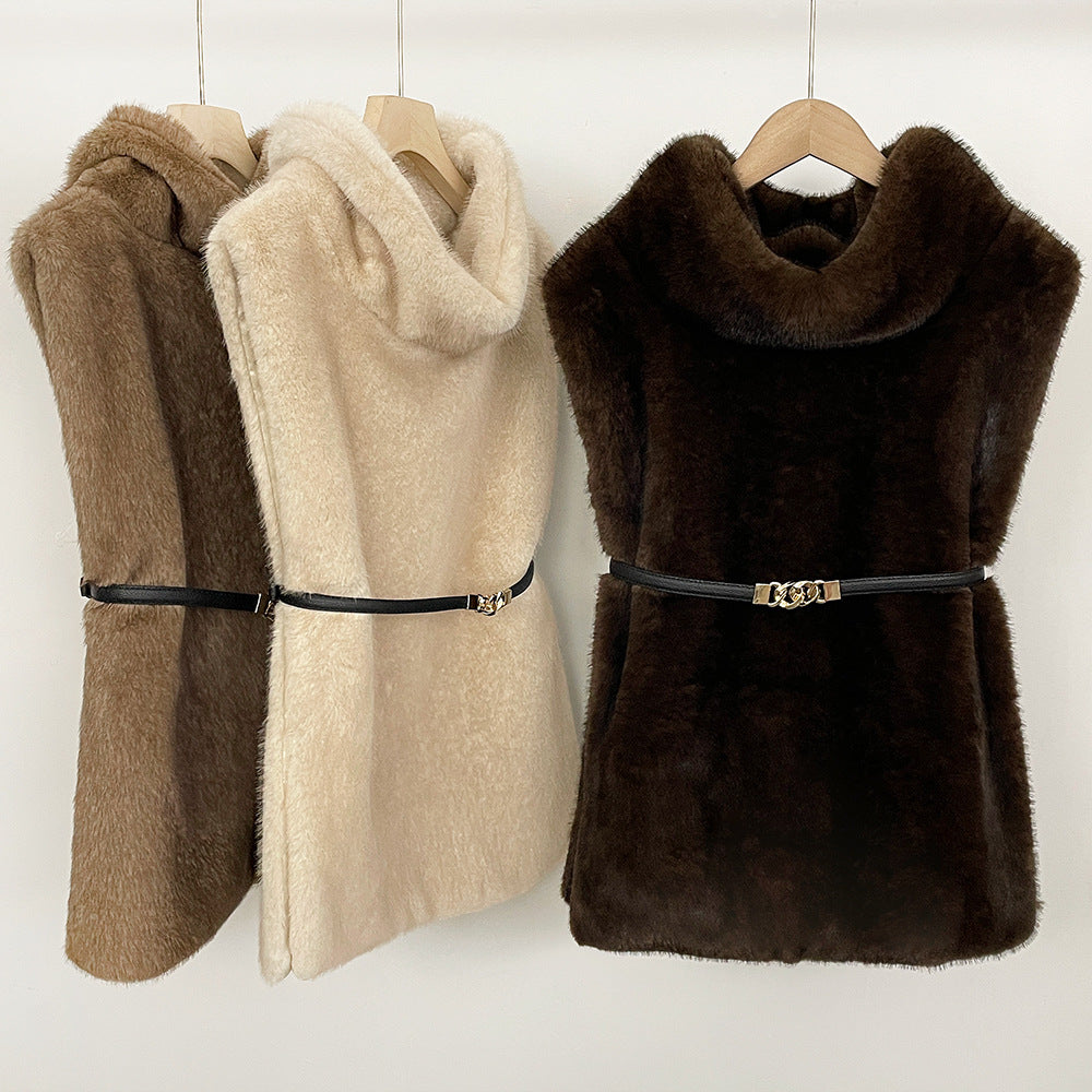 Elegant Women's Sleeveless Belt Turtleneck Top
