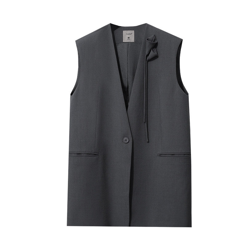 Commuter-Style Handmade 3D Calla Lily Embellished Shoulder-Padded Waistcoat