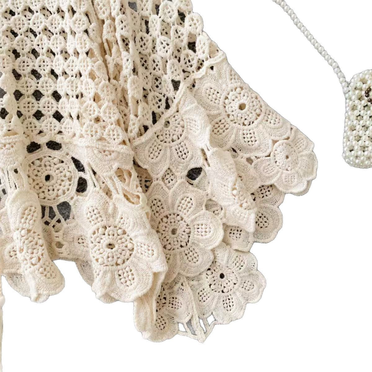 Summer Flared-Sleeve Pullover Blouse With Ties
