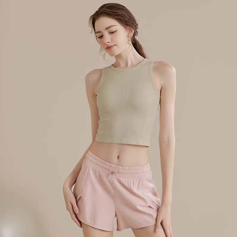 Women's Outdoor Sports Tank Top With Built-in Bra Pads For Yoga