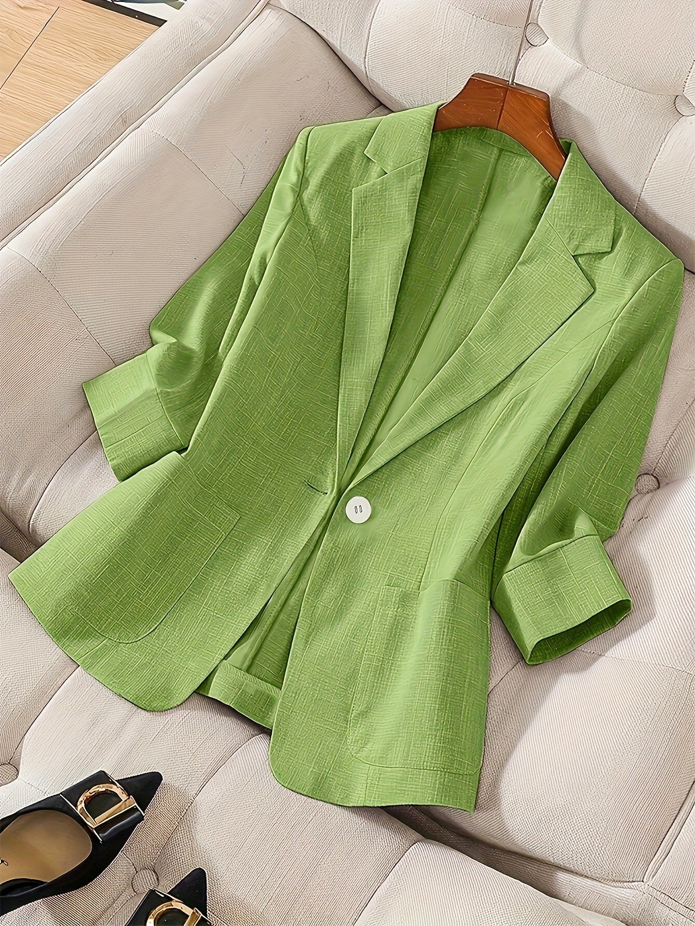 Three-quarter-sleeve Single-button Professional Casual Blazer